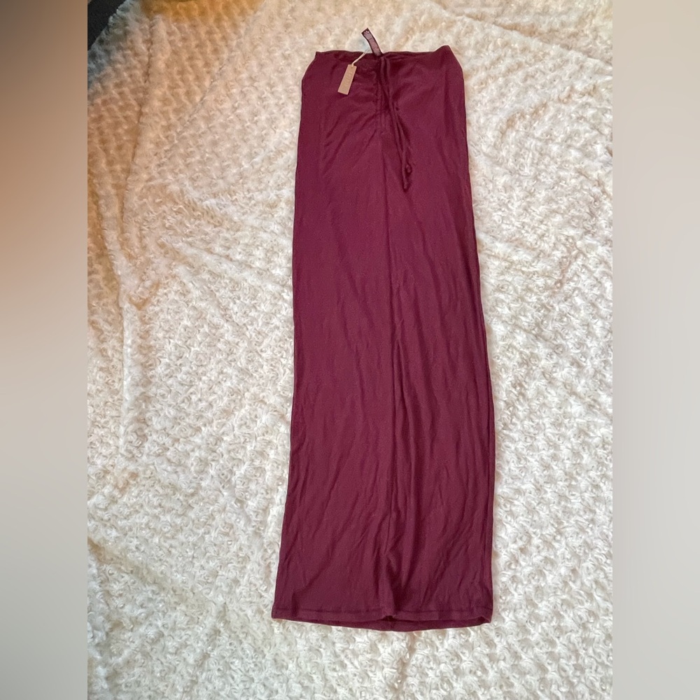 NWT SKIMS Soft Lounge Ruched Long Skirt - size Small Wine - Picture 2 of 6